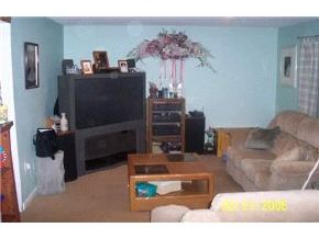 35 R Derryfield Road, Unit R Derry, NH 03038 - Photo 4 of 8