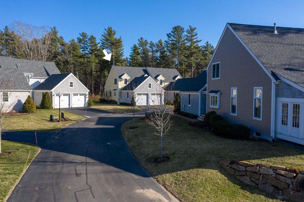 102 Fairhaven Road, Unit 22 Mattapoisett, MA 02739 - Photo 2 of 25