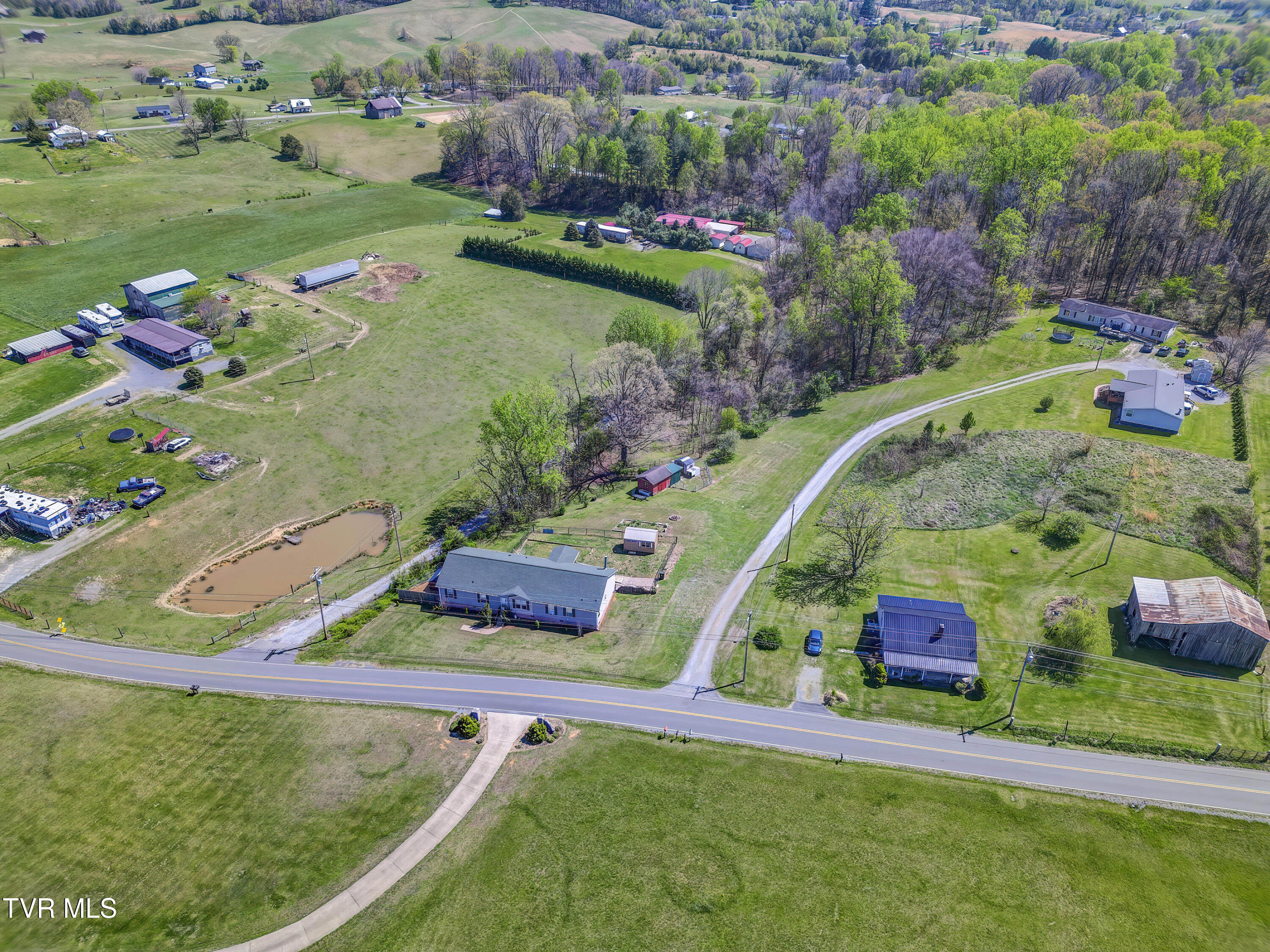 617 Telford New Victory Road Telford, TN 37690 - Photo 44 of 48 617 Telford New Victory (12)