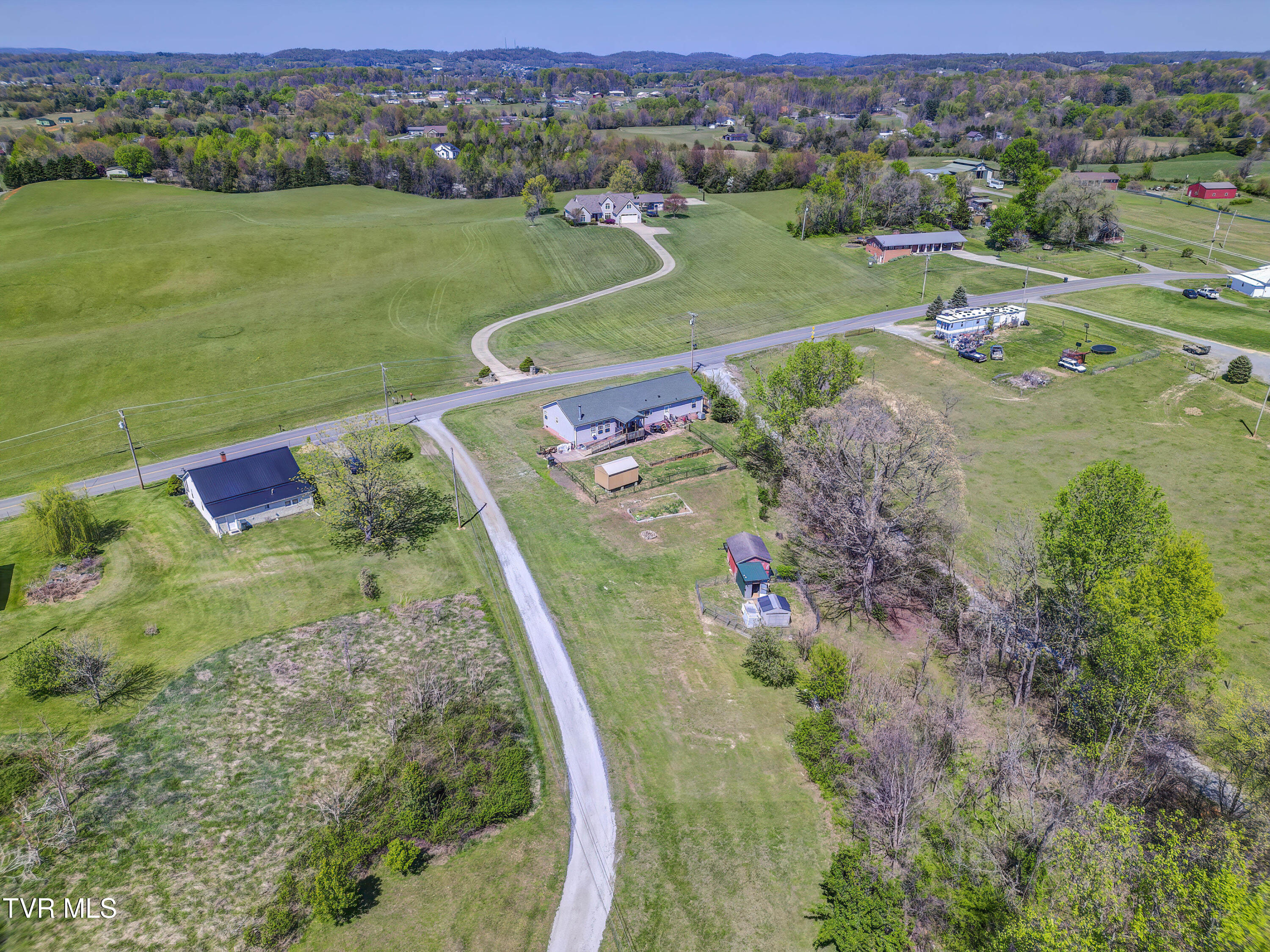 617 Telford New Victory Road Telford, TN 37690 - Photo 45 of 48 617 Telford New Victory (11)