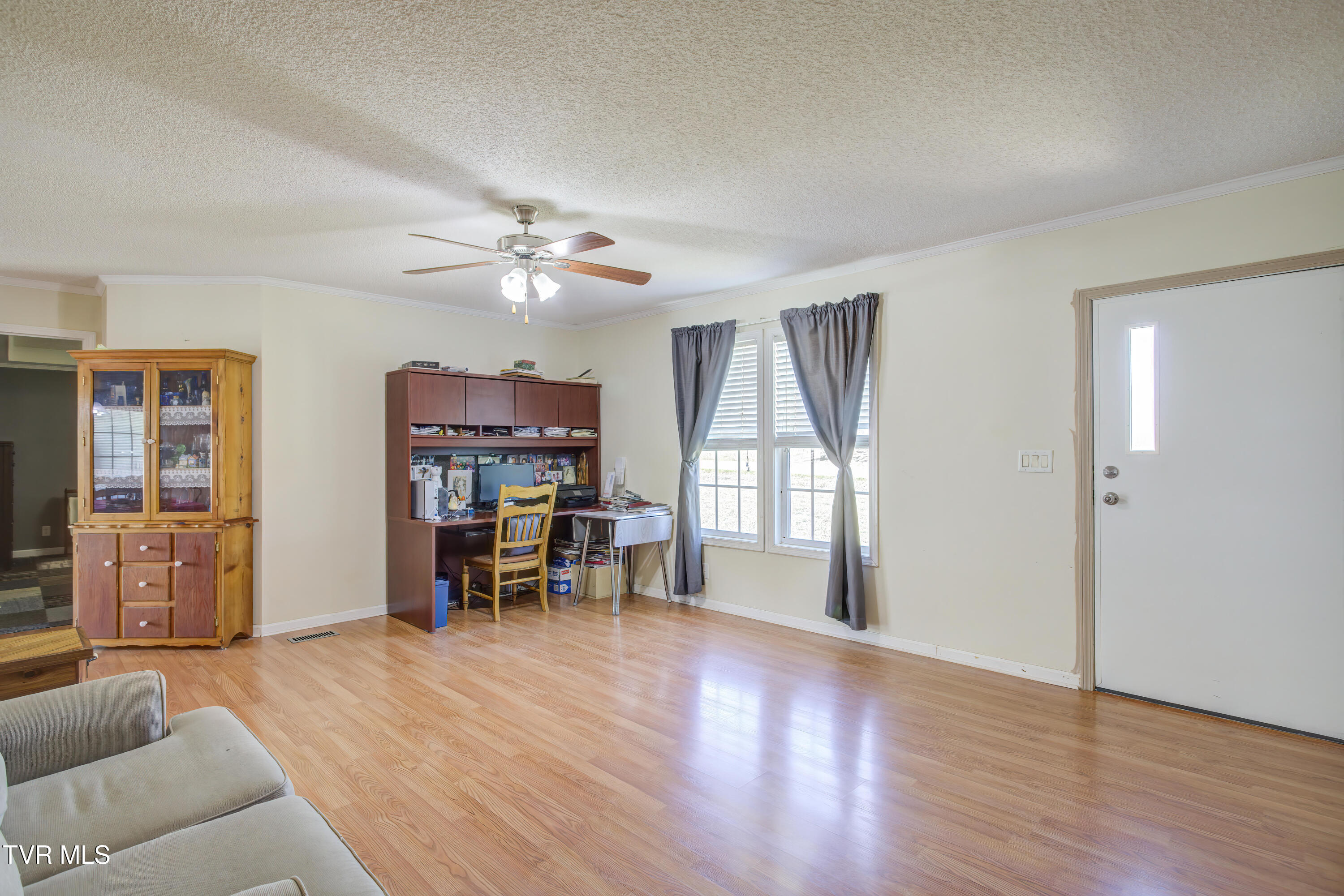 617 Telford New Victory Road Telford, TN 37690 - Photo 7 of 48 617 Telford New Victory (40)