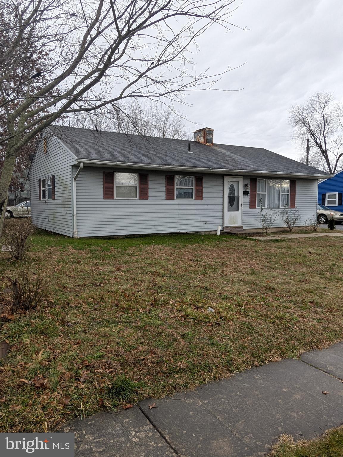 1502 3rd Avenue Bridgeton, NJ 08302 - Photo 3 of 15 a front view of a house with a yard