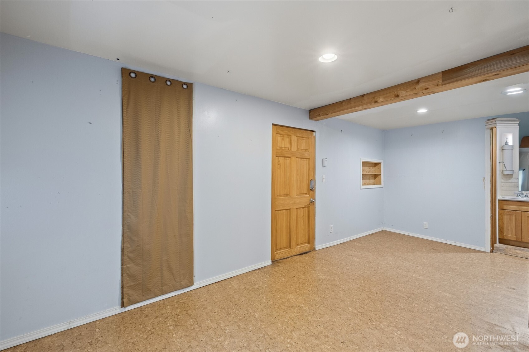 4125 Tracyton Beach Road Northwest Bremerton, WA 98310 - Photo 21 of 32 Gallery Image 21