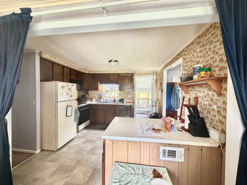 63 Mill Street Waterloo, NY 13165 - Photo 12 of 23 Gallery Image 12