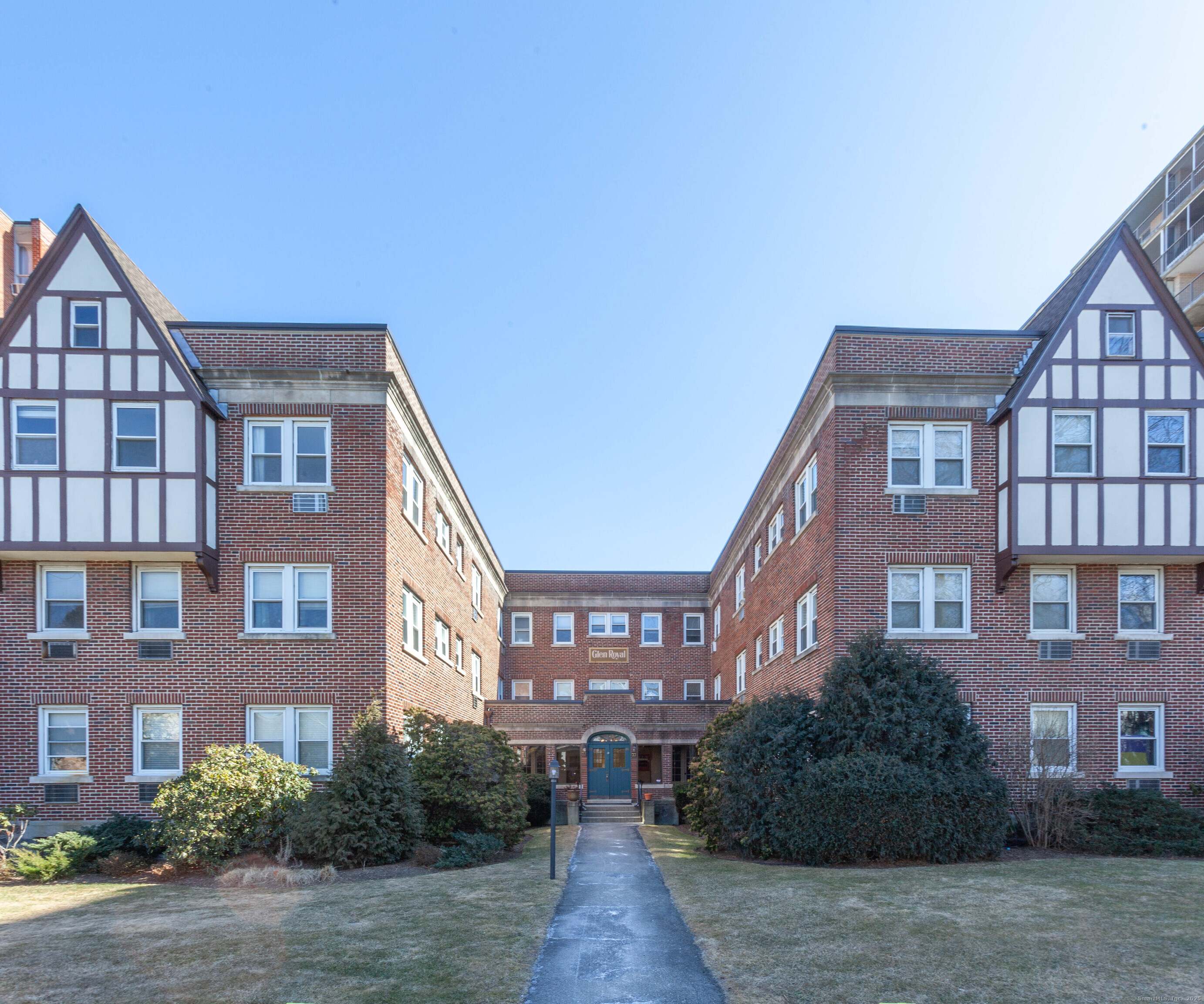 77 Glenbrook Road, Unit 208 Stamford, CT 06902 - Photo 1 of 1 Gallery Image 1