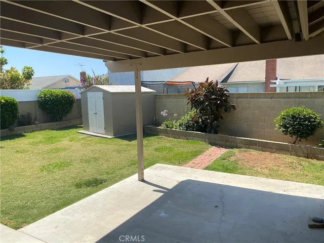 $1,310,000 | 6532 Farinella Drive, Huntington Beach, CA 92647