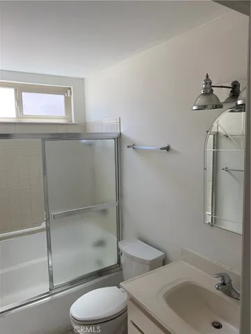 $1,310,000 | 6532 Farinella Drive, Huntington Beach, CA 92647