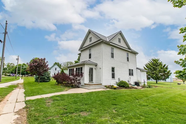 $302,000 | 210 Commerce Street, Rewey, WI 53580