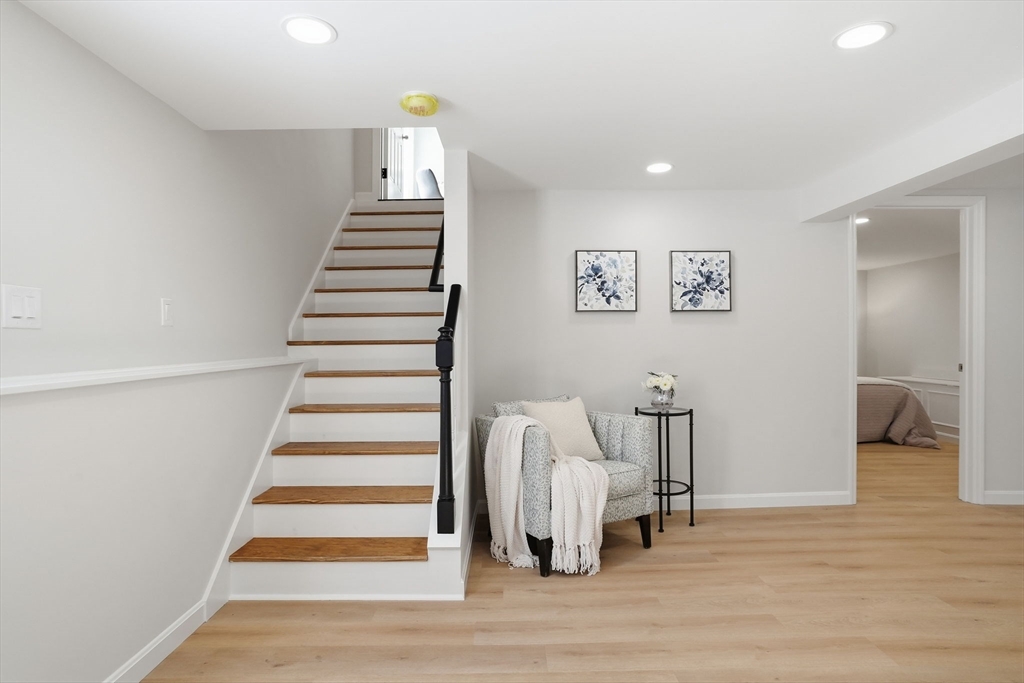 72 Main Street Upton, MA 01568 - Photo 19 of 41