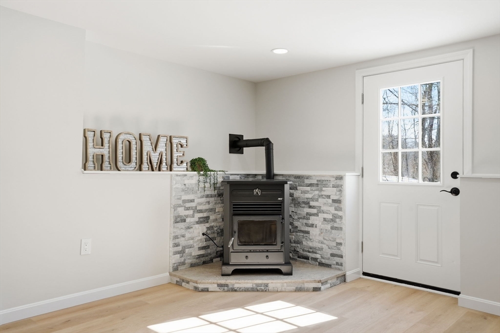72 Main Street Upton, MA 01568 - Photo 22 of 41