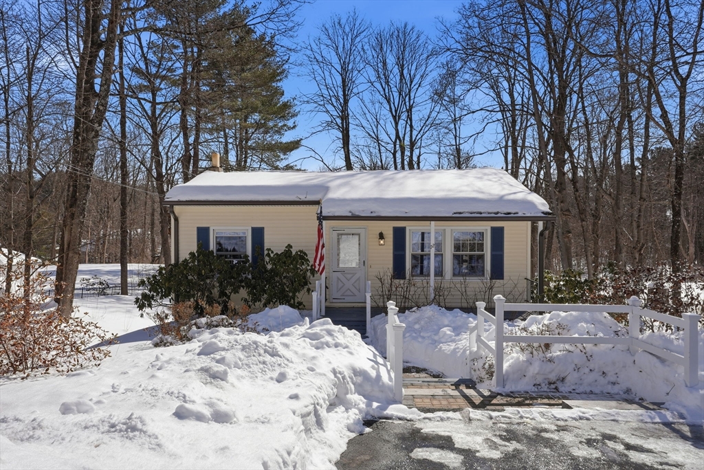 72 Main Street Upton, MA 01568 - Photo 31 of 41