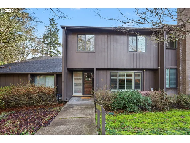 $377,000 | 21 Westbrook Way, Eugene, OR 97405