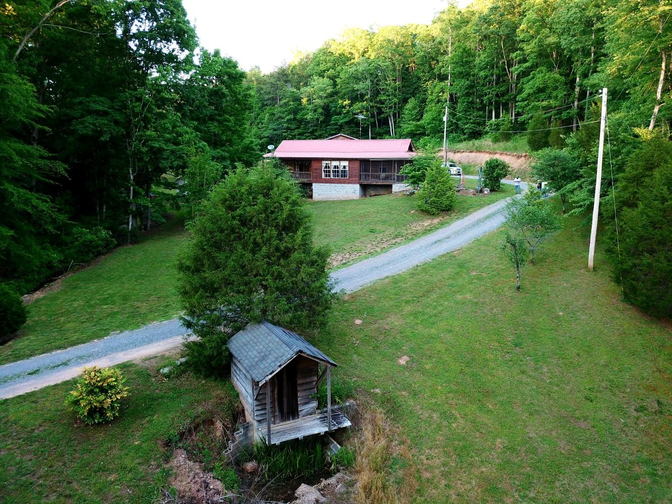 412 County Road 188 Decatur, TN 37322 - Photo 1 of 40 IMG_6937
