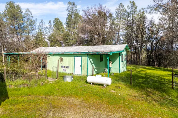 $100,000 | 10162 Harley Leighton Road, Redding, CA 96003