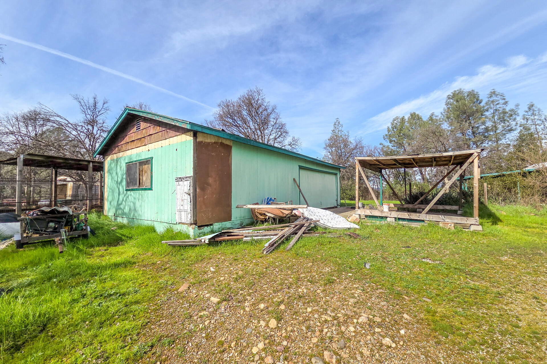 10162 Harley Leighton Road Redding, CA 96003 - Photo 2 of 20 20260220_131427-2