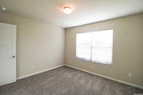 $1,999 | 7043 Diamond Valley, San Antonio, TX 78242