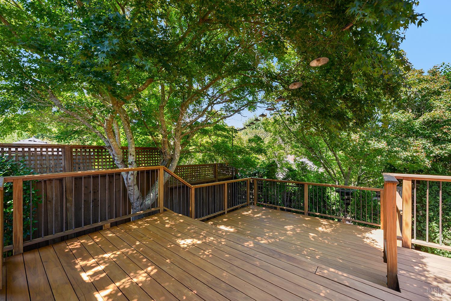 8 Harding Drive Novato, CA 94947 - Photo 13 of 35