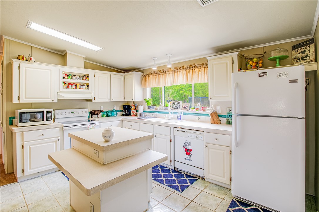 30600 Knight Road Hilliard, FL 32046 - Photo 8 of 34 Gallery Image 8