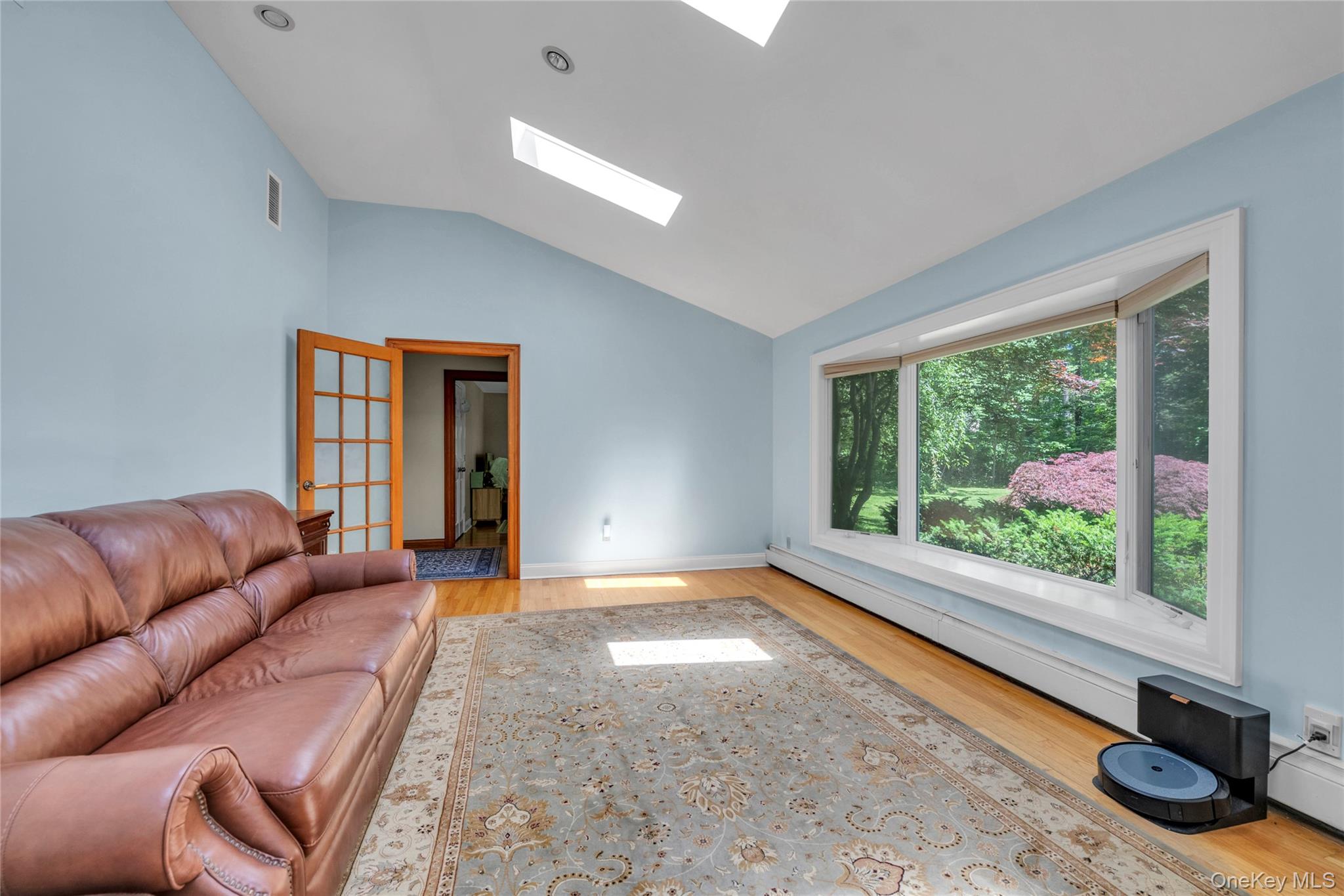 5 Eden Roc Drive Locust Valley, NY 11560 - Photo 4 of 30