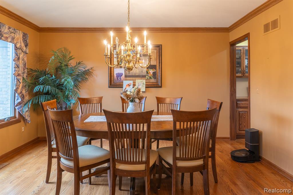 1058 Bloomview Circle Rochester, MI 48307 - Photo 20 of 64