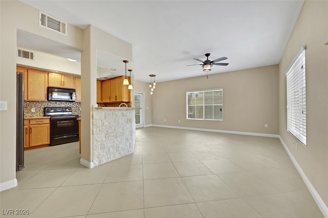 6160 Rumrill Street, Unit 124 Las Vegas, NV 89113 - Photo 3 of 19