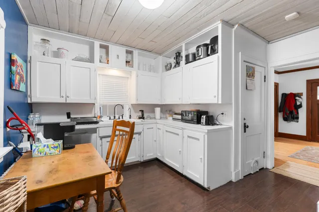 $210,000 | 527 East Academy Street, Owatonna, MN 55060