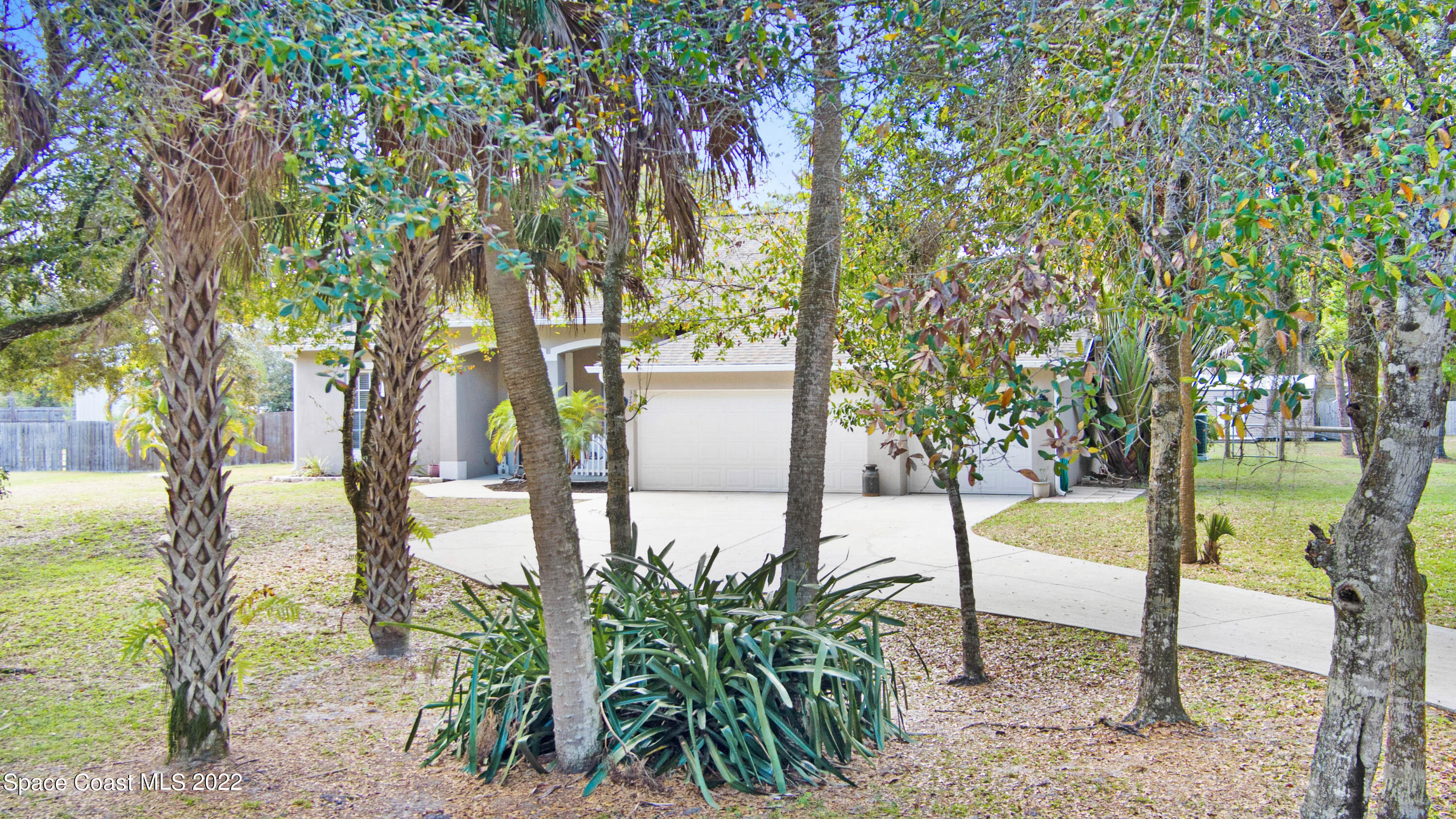 3770 Burton Road Malabar, FL 32950 - Photo 4 of 36 MAX_0001