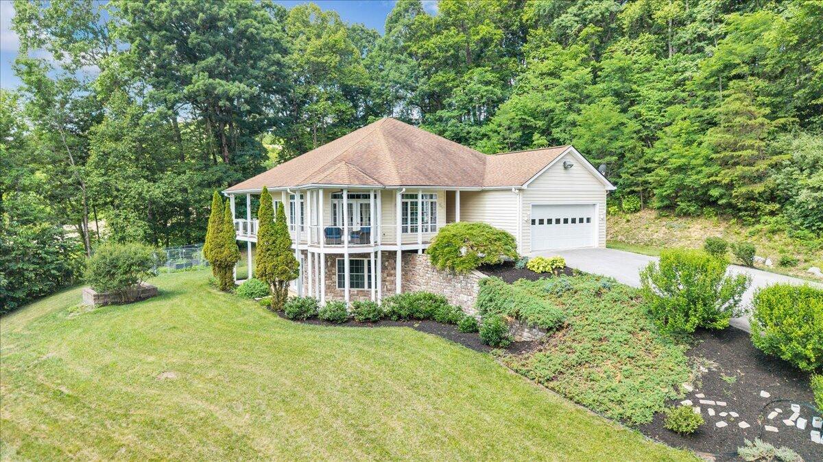 11010 Catawba Road Troutville, VA 24175 - Photo 57 of 68 57-DJI_20260615122544_0002_D