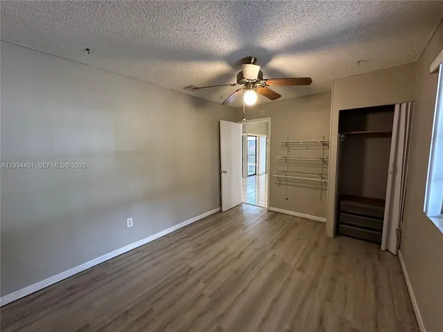 $2,100 | 1024 South Independence Drive, Unit 1024A, Homestead, FL 33034