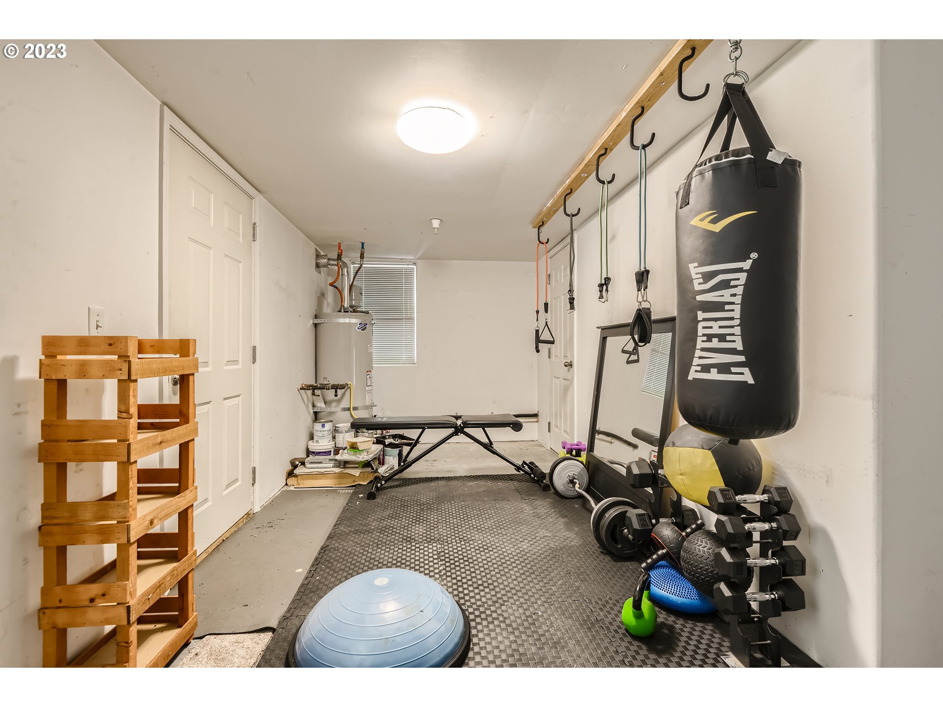 13870 Southwest Scholls Ferry Road, Unit 105 Beaverton, OR 97007 - Photo 17 of 43 Gallery Image 17