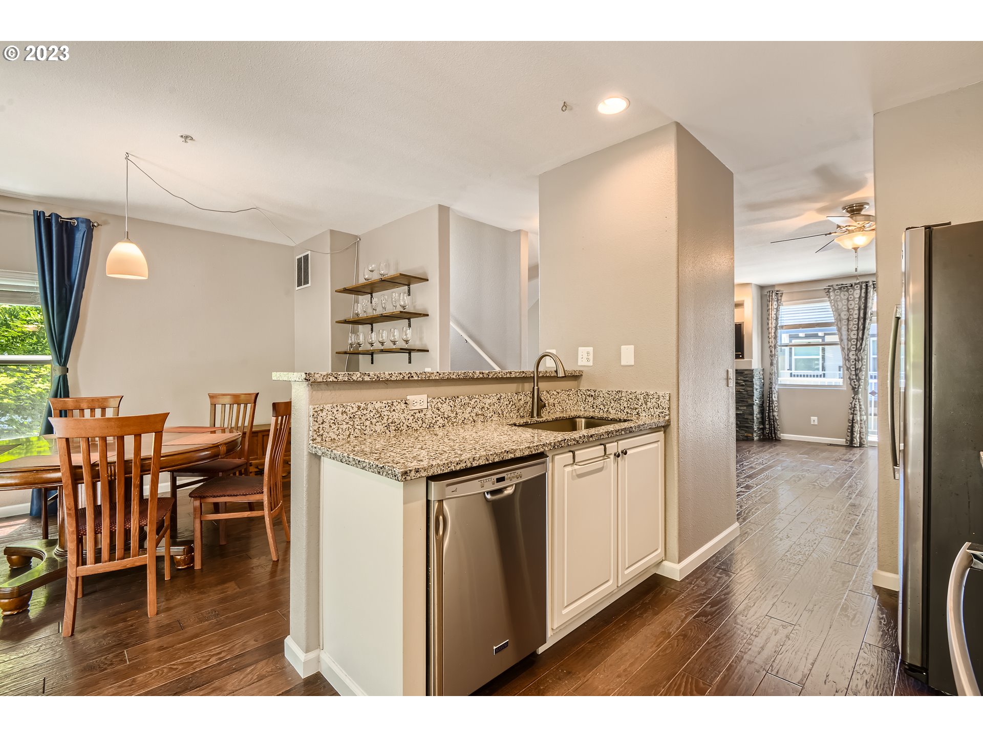 13870 Southwest Scholls Ferry Road, Unit 105 Beaverton, OR 97007 - Photo 28 of 43 Gallery Image 28