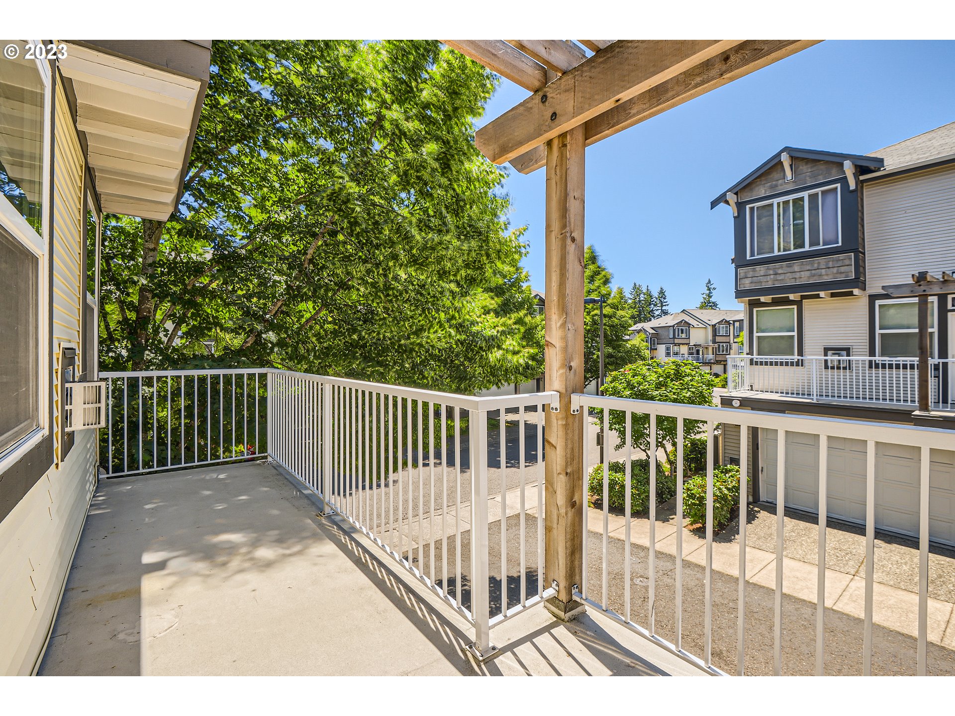 13870 Southwest Scholls Ferry Road, Unit 105 Beaverton, OR 97007 - Photo 41 of 43 Gallery Image 41