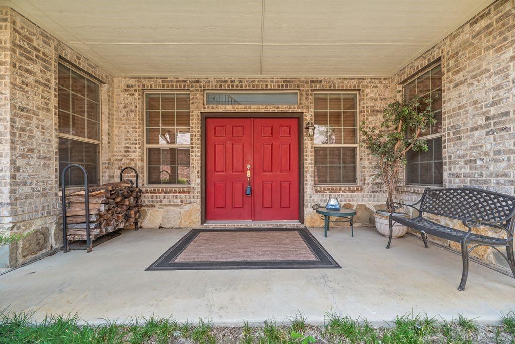 5841 Stone Mountain Road The Colony, TX 75056 - Photo 4 of 40