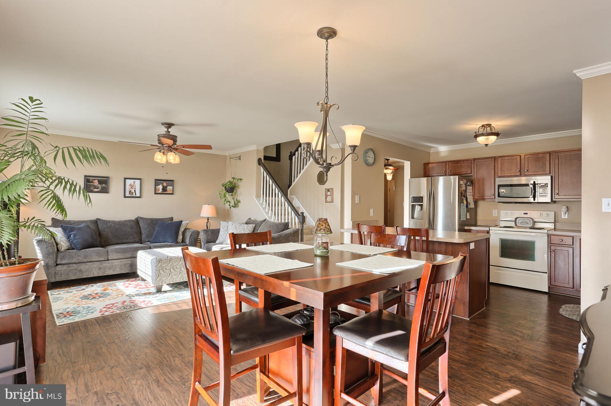 564 Fox Ridge Lane Lebanon, PA 17042 - Photo 9 of 37 Gallery Image 9