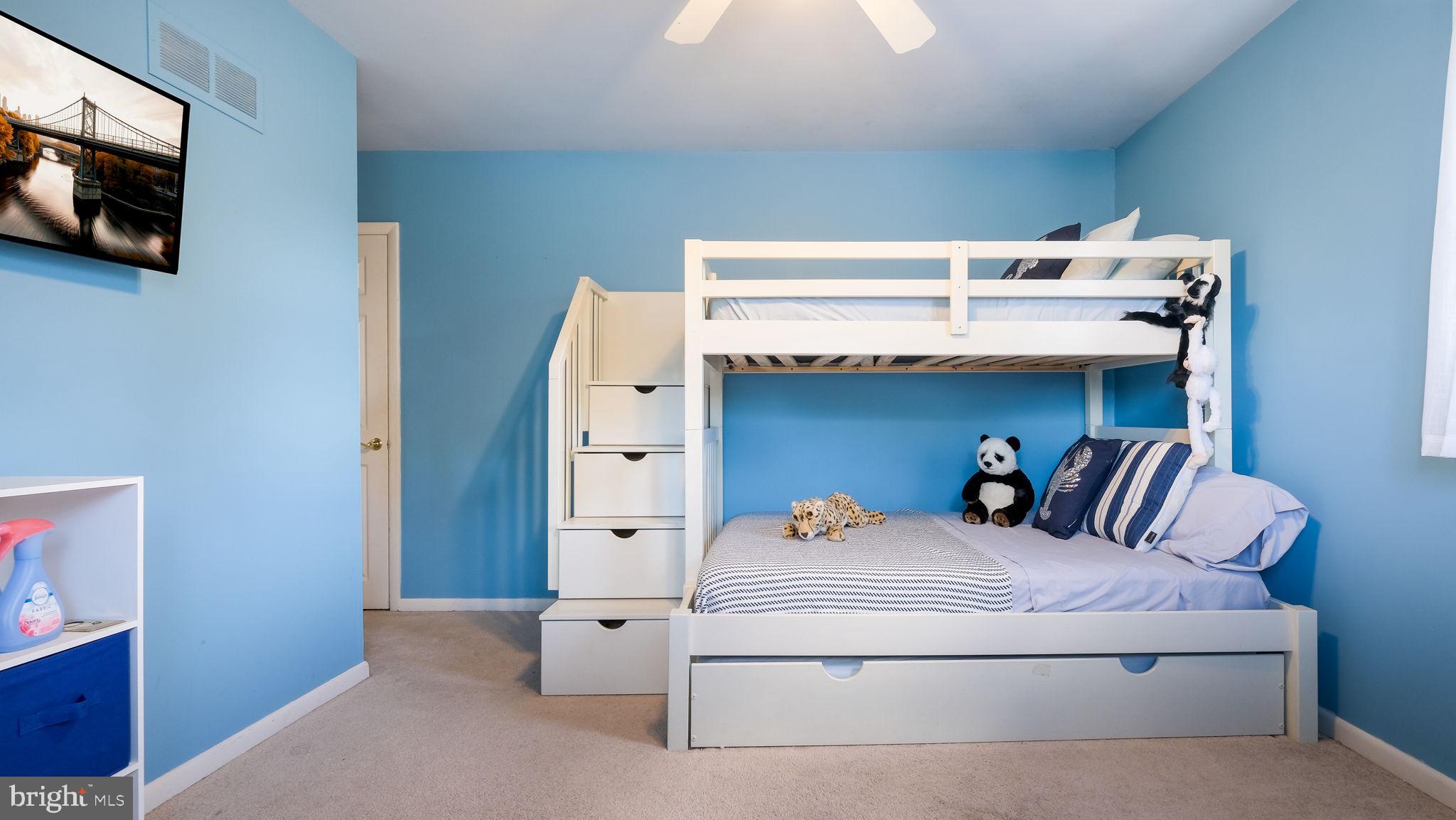 1267 Dahlia Road Warminster, PA 18974 - Photo 25 of 39 Bedroom 3