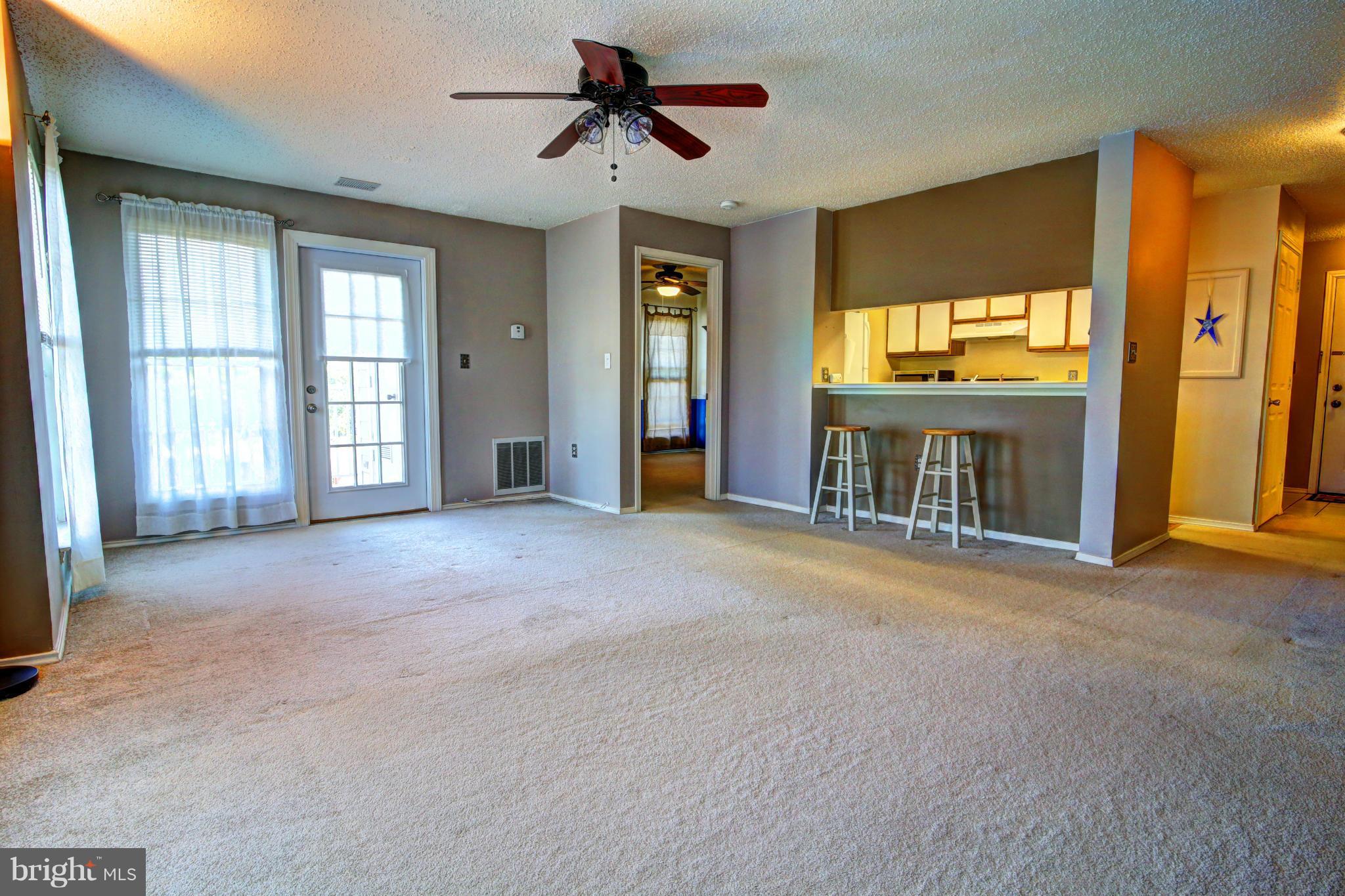 21033 Timber Ridge Terrace, Unit 202 Ashburn, VA 20147 - Photo 7 of 20 Living Room
