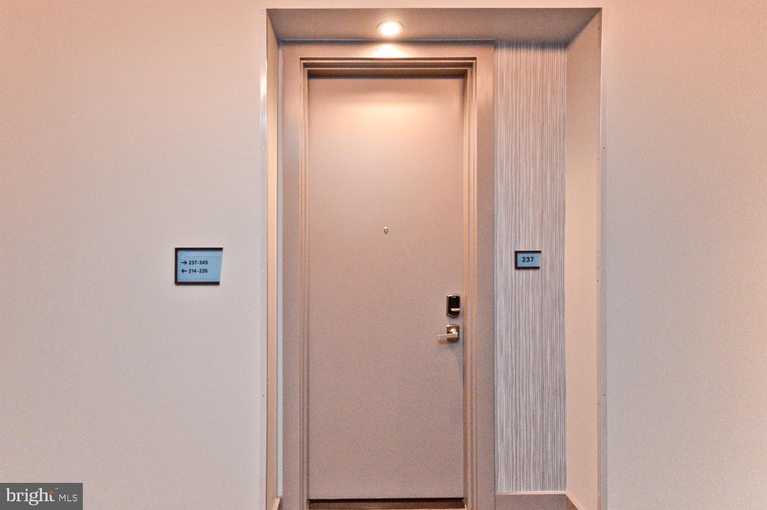 145 Riverhaven Drive, Unit 237 Oxon Hill, MD 20745 - Photo 26 of 56