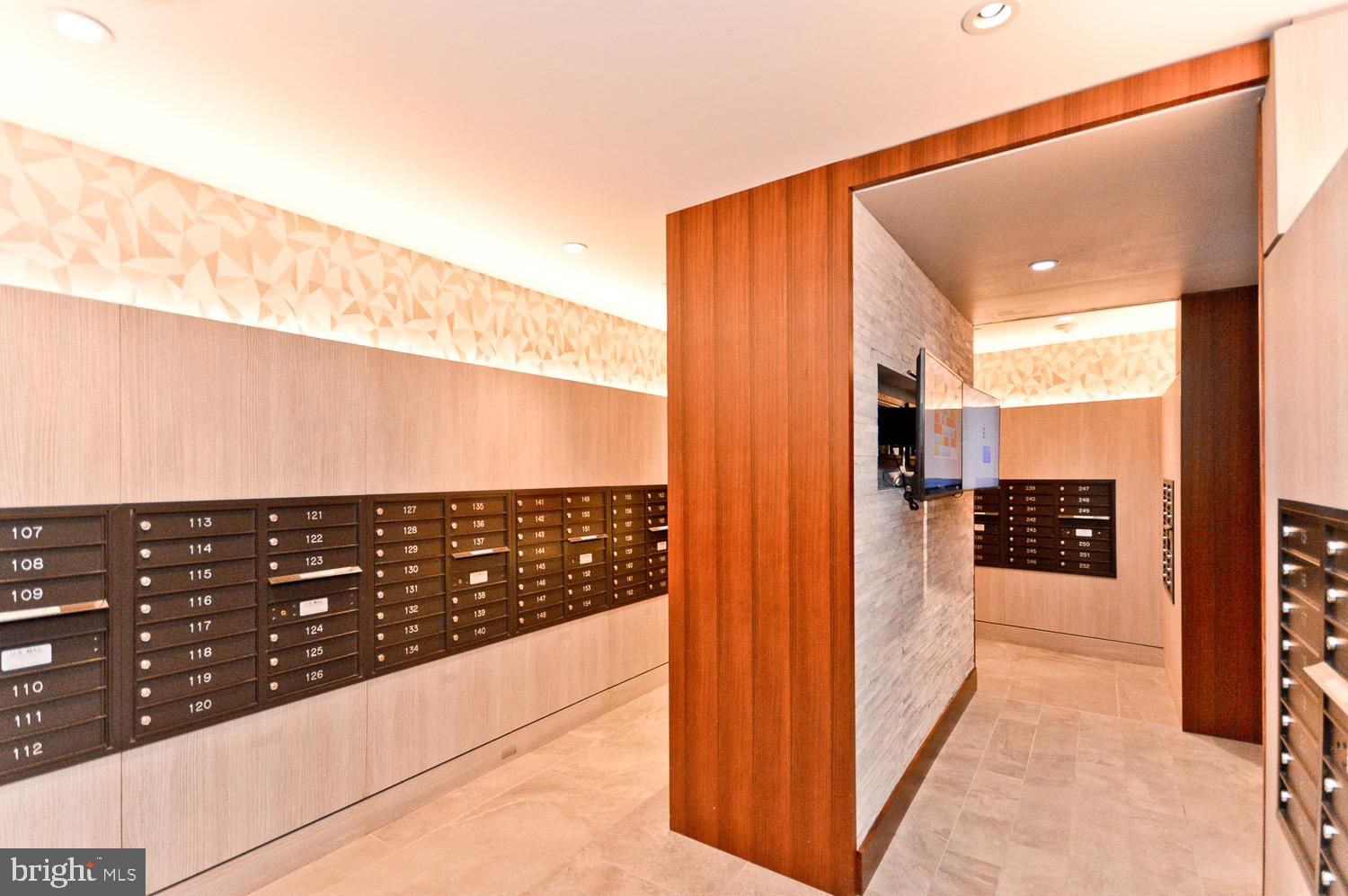 145 Riverhaven Drive, Unit 237 Oxon Hill, MD 20745 - Photo 8 of 56