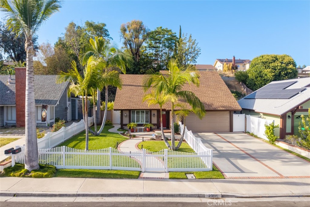 25891 Tree Top Road Laguna Hills, CA 92653 - Photo 38 of 55