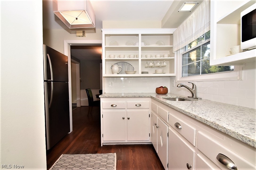 2539 Canterbury Road Cleveland, OH 44118 - Photo 7 of 15