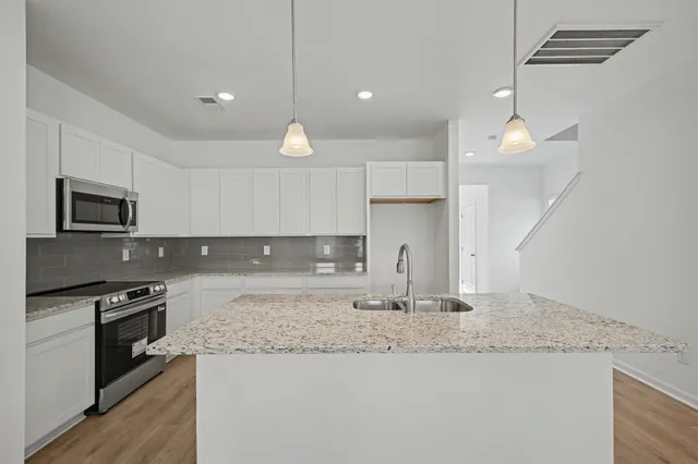 $314,990 | 128 Ironhorse Way, Dickson, TN 37055