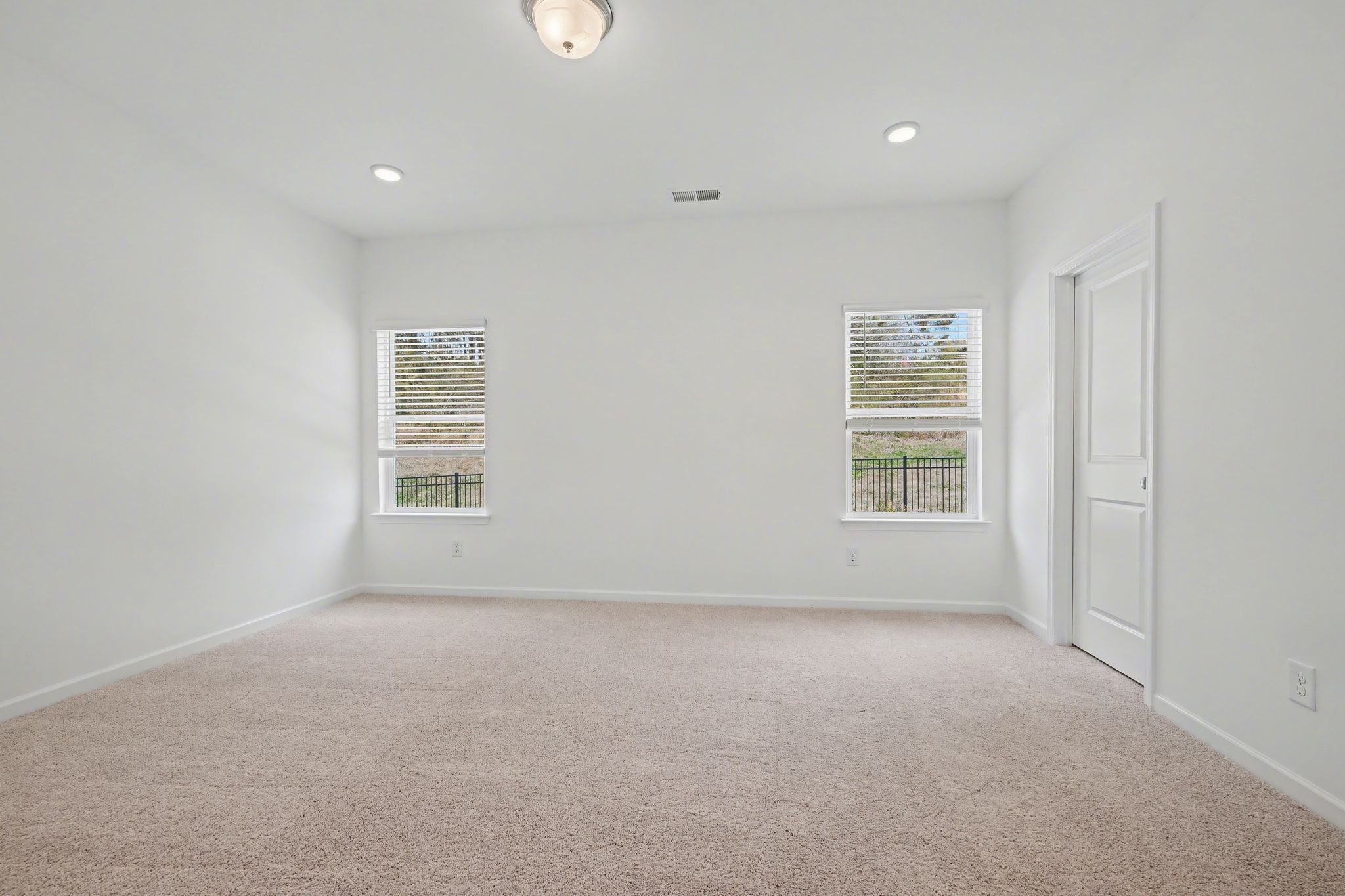 128 Ironhorse Way Dickson, TN 37055 - Photo 27 of 37 an empty room with windows