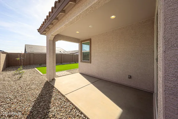 $2,400 | 17363 West Gray Fox Trail, Surprise, AZ 85387