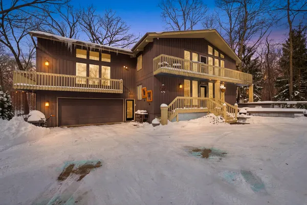 $579,900 | W3907 Silica Road, Taycheedah, WI 54937