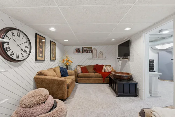 $579,900 | W3907 Silica Road, Taycheedah, WI 54937