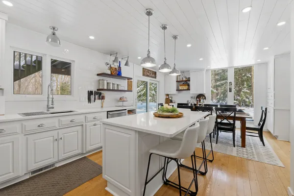 $579,900 | W3907 Silica Road, Taycheedah, WI 54937