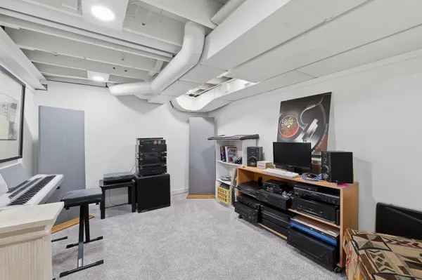 $579,900 | W3907 Silica Road, Taycheedah, WI 54937