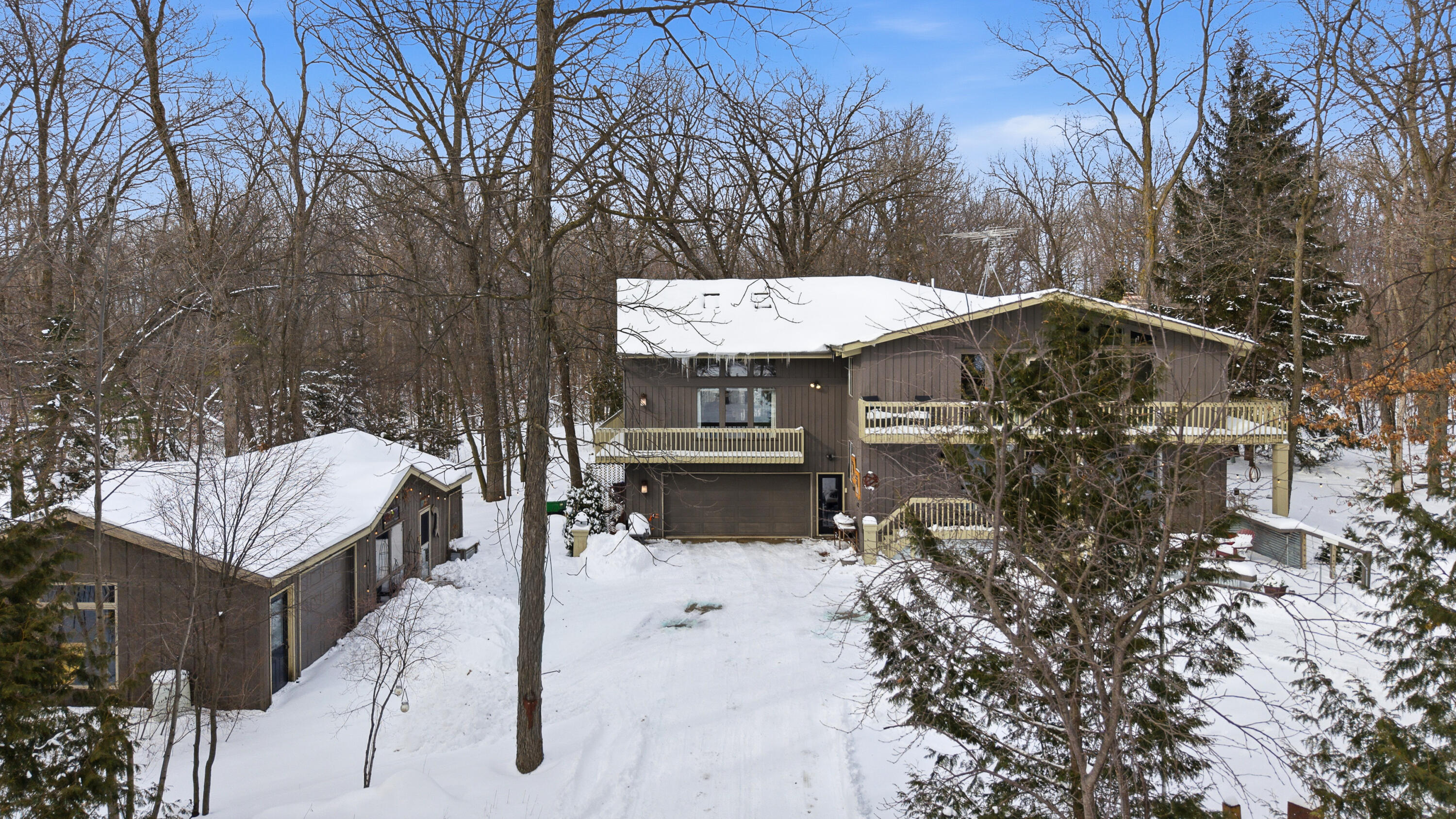 W3907 Silica Road Taycheedah, WI 54937 - Photo 56 of 58 DJI_20260317154811_0297_D