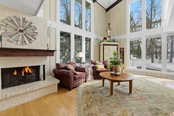 $579,900 | W3907 Silica Road, Taycheedah, WI 54937