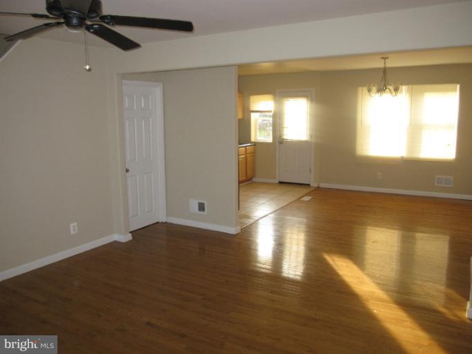 402 Random Road Baltimore, MD 21229 - Photo 10 of 10 Exterior (Front)